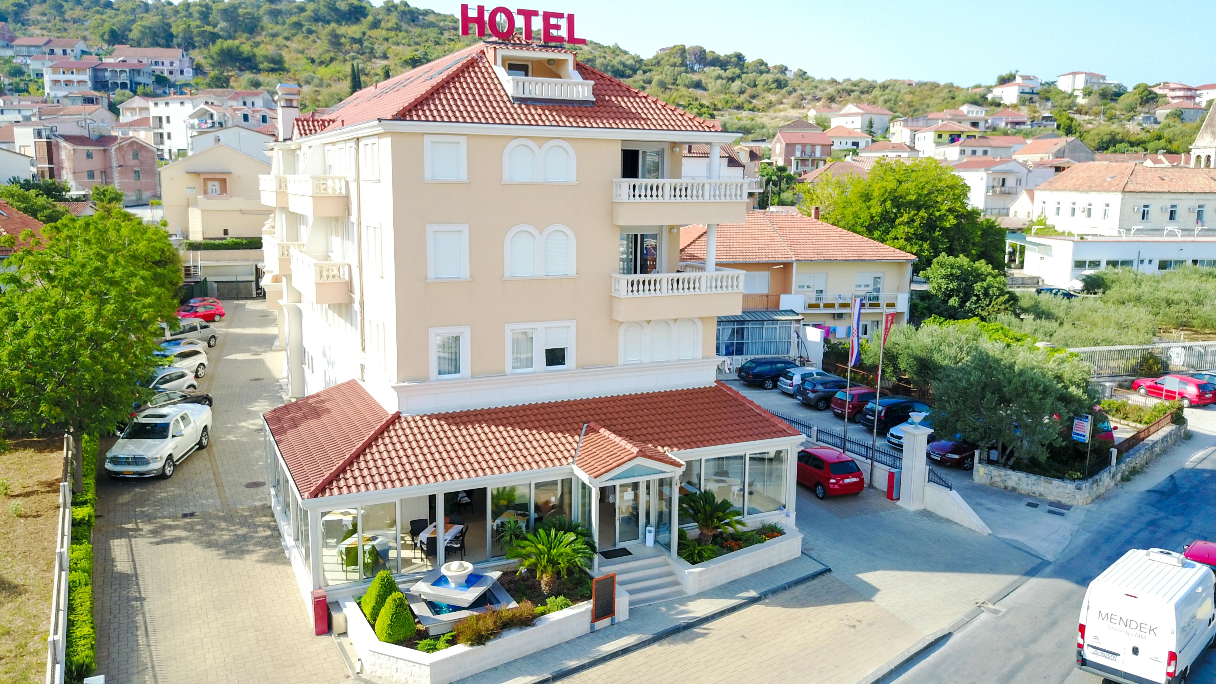 Hotel Trogir Palace Kültér fotó